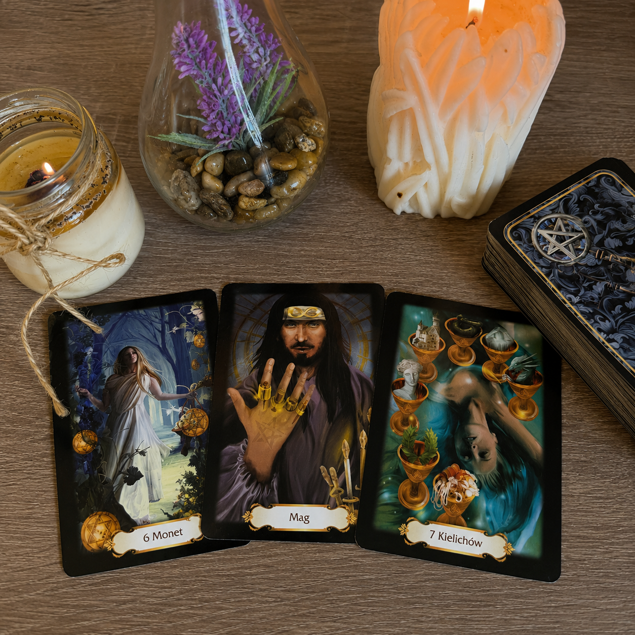 Tarot – odpowiedź na jedno pytanie (3 karty)